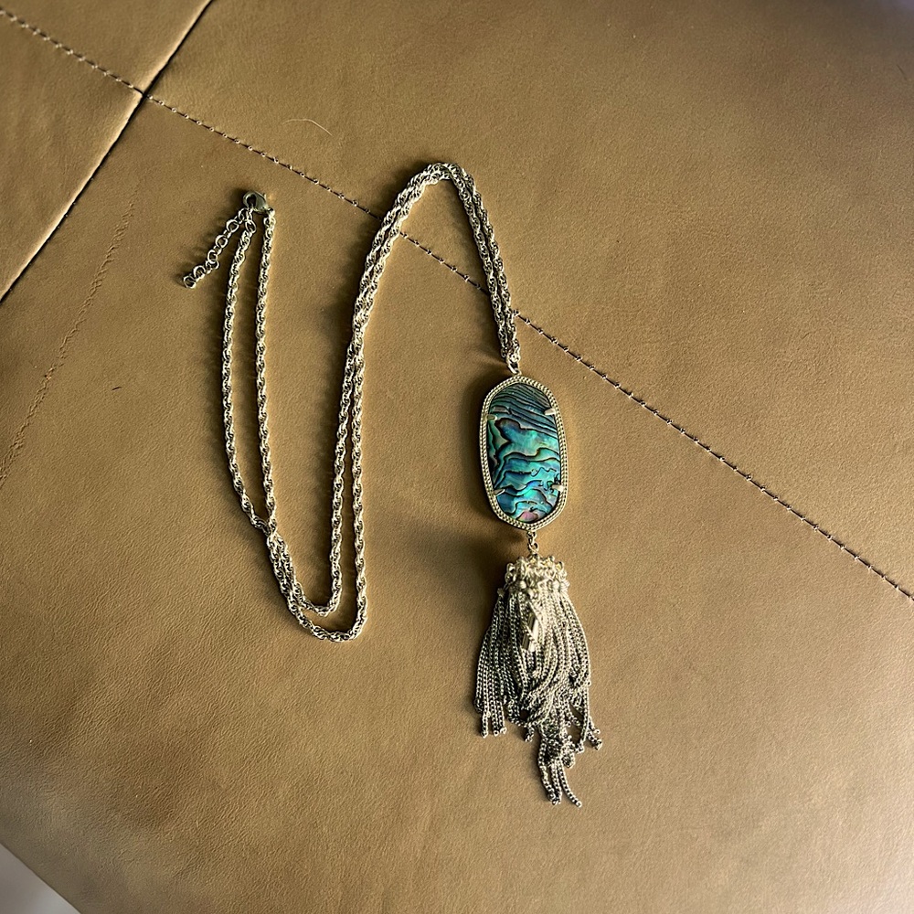 Kendra Scott Tassel Necklace - Mother of Pearl - EUC